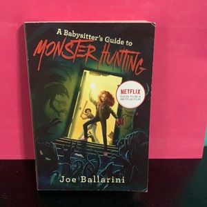 Monster hunting book 📖